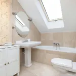 Unique House With 3 Bedrooms, Garden And Air Conditioning By Renters * Katowice