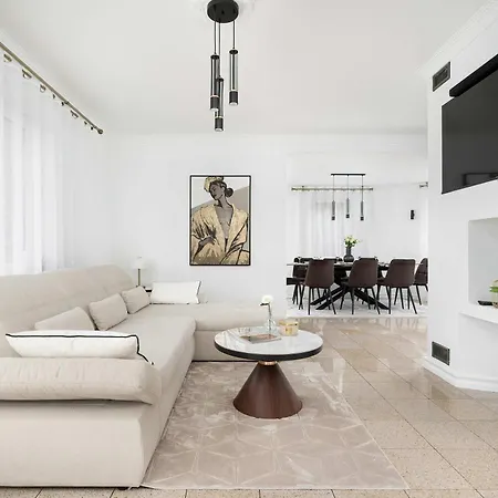 بيت للعطل Unique House With 3 Bedrooms, Garden And Air Conditioning By Renters