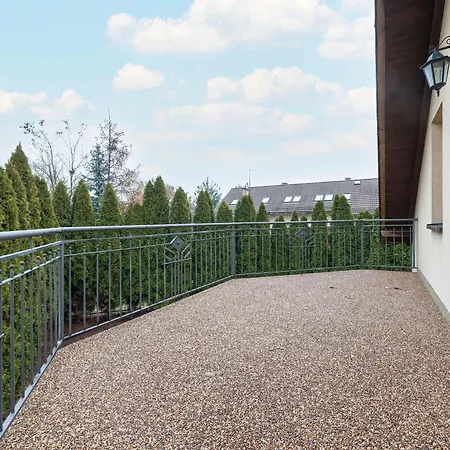 Unique House With 3 Bedrooms, Garden And Air Conditioning By Renters * Katowice
